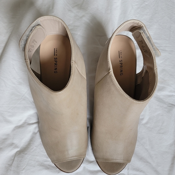 Call it Spring - Peep Toe Block Heels - Size 10 - Picture 5 of 12